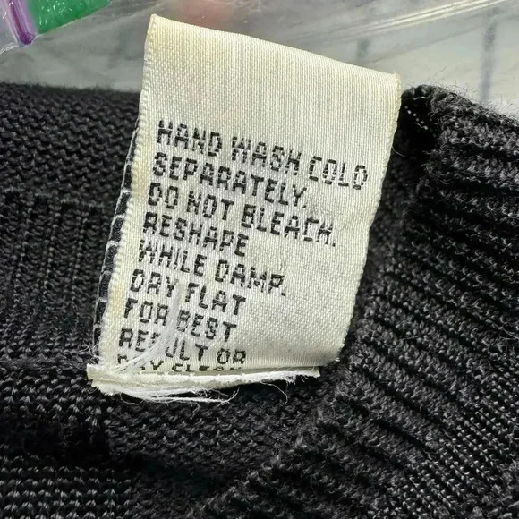 Elliott Men’s Large Black Stripped Pullover Black Knit Textured V Neck Top - Picture 12 of 13